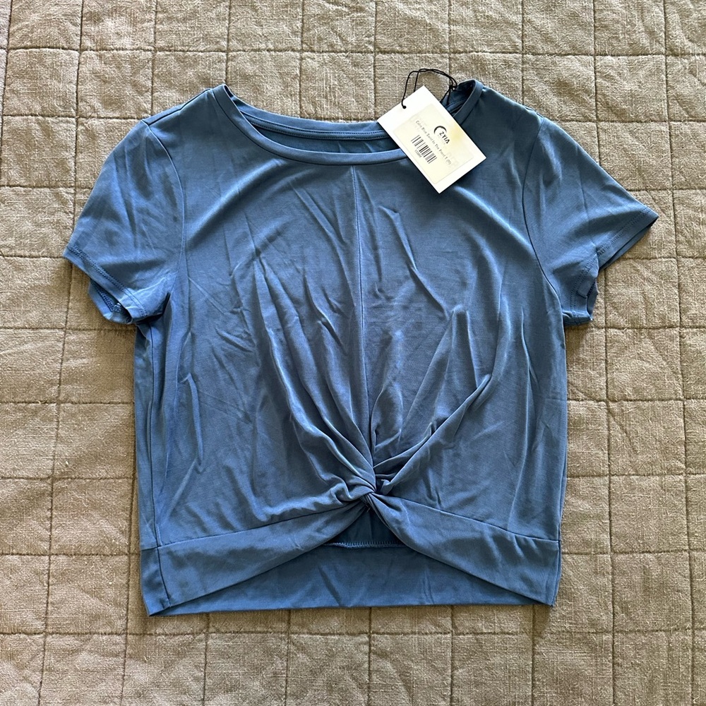 ZYIA Calm Blue Swirl in the Front T (NWT)
